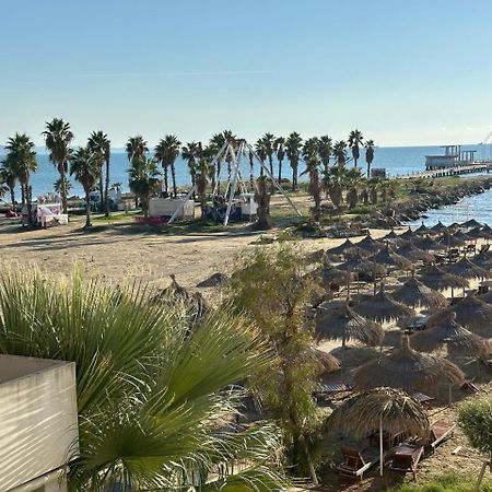 Beach View! Seaside Apartment Durrës Esterno foto